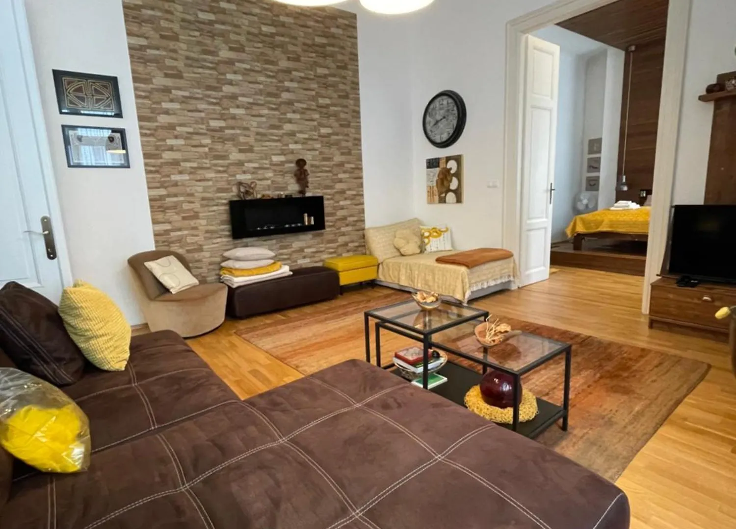 Amber Pearl Apartment 2 Rooms And 2 Bathrooms At Kalvin Square Budapest