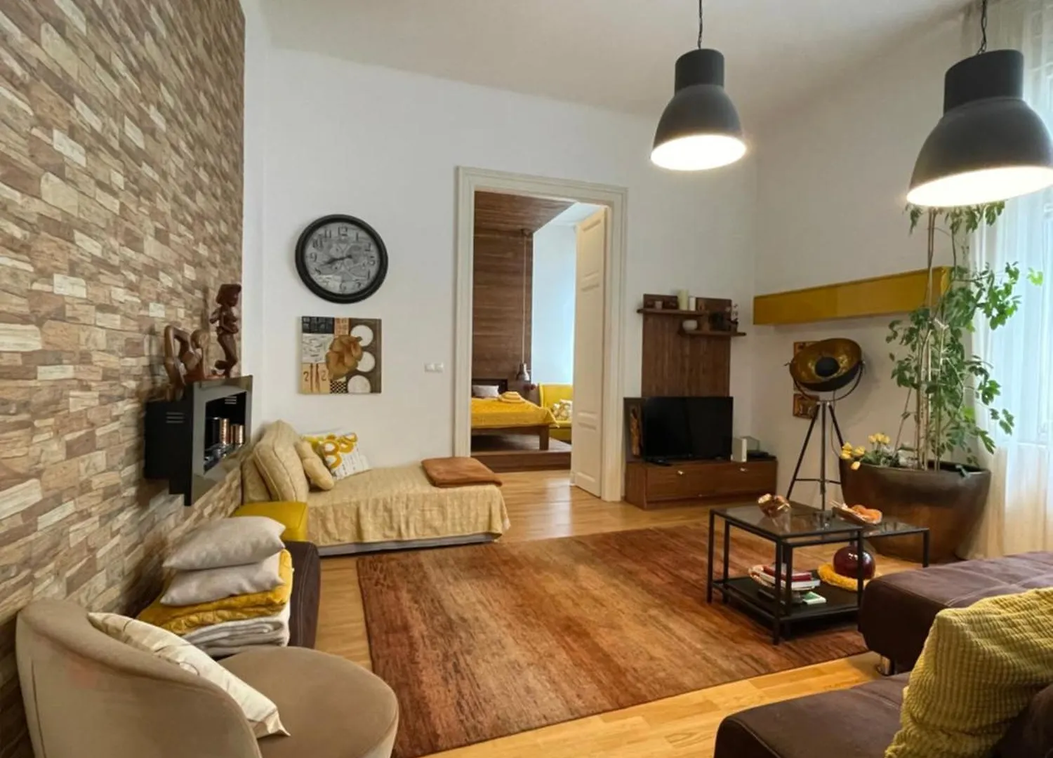 Amber Pearl Apartment 2 Rooms And 2 Bathrooms At Kalvin Square Budapest